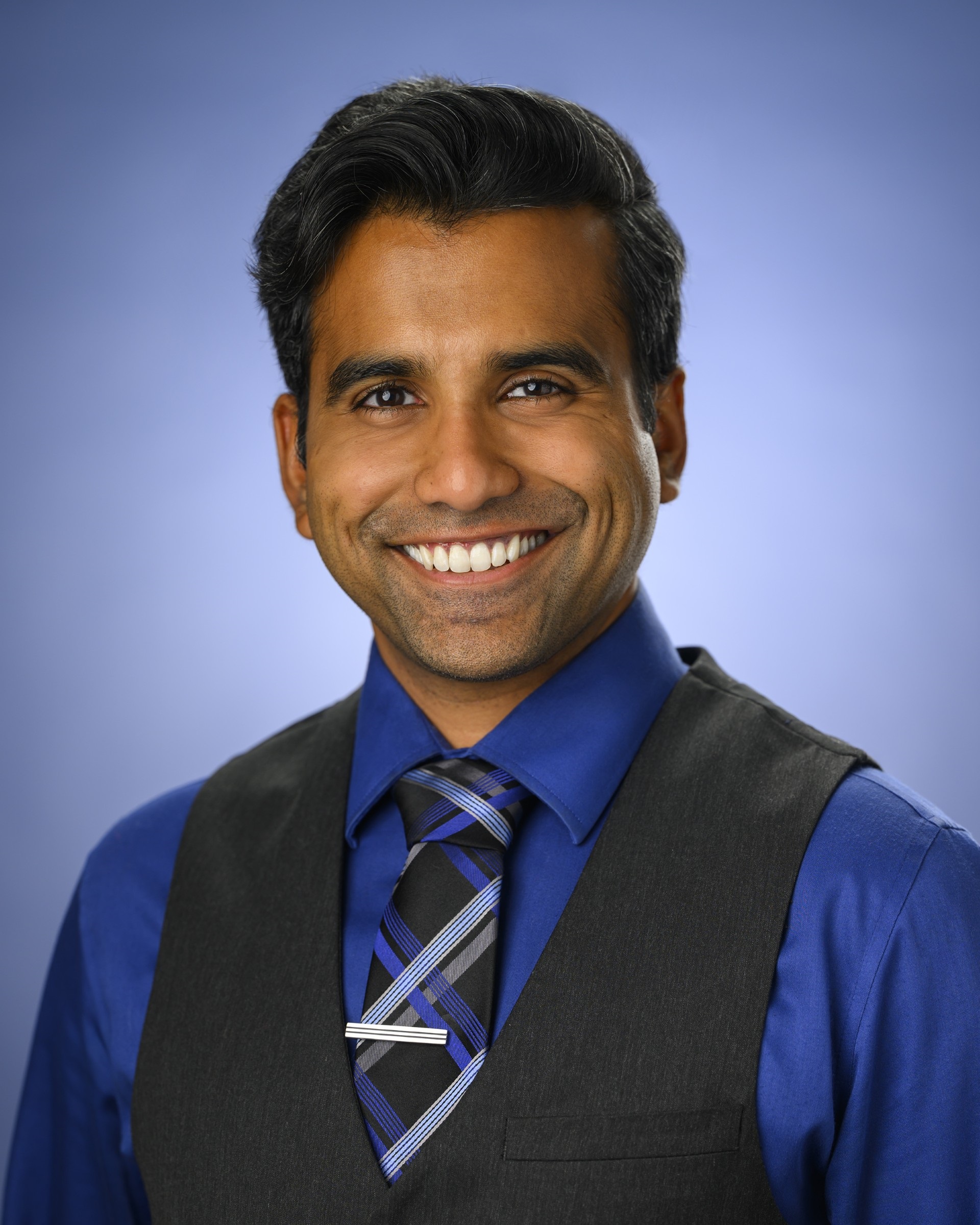 Dr. Deepro Chowdhury, Medical Oncologist